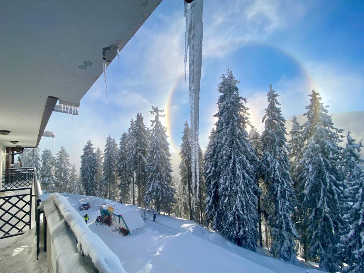 Luxury Aparthotel Studenets Pamporovo Eksteriør billede