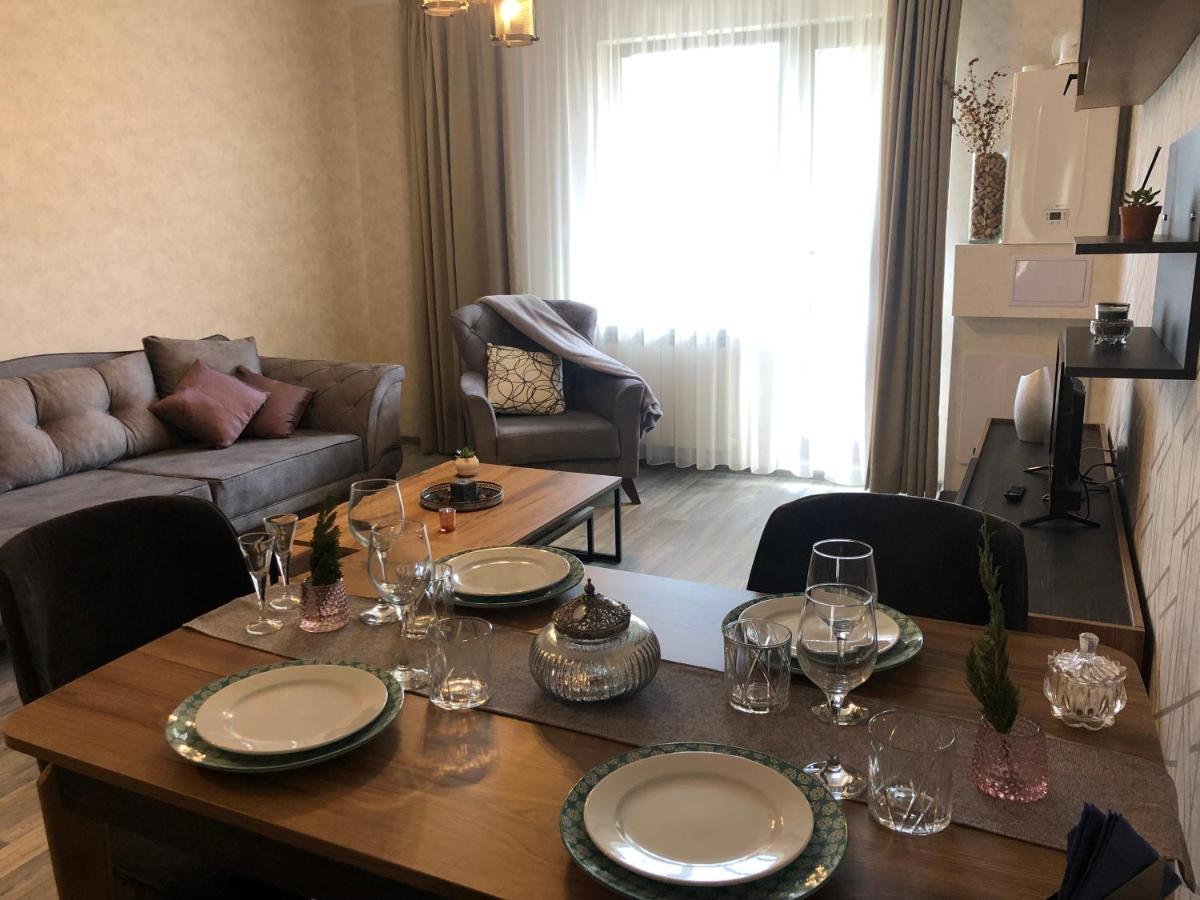 Luxury Aparthotel Studenets Pamporovo Eksteriør billede
