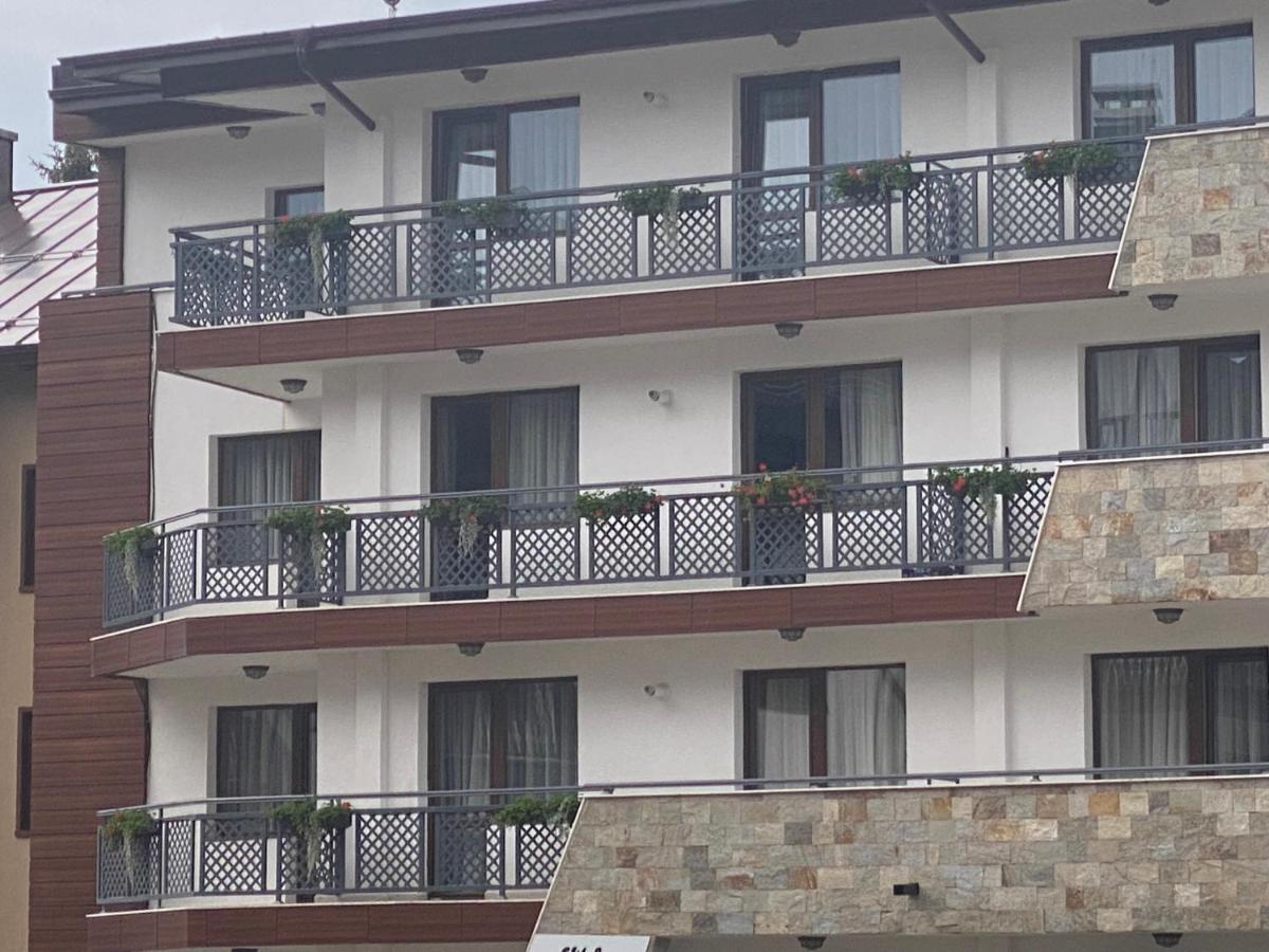 Luxury Aparthotel Studenets Pamporovo Eksteriør billede